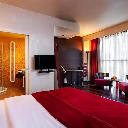 Les Fleurs Boutique Hotel