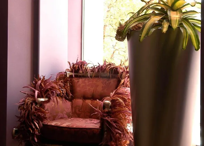 Hotell Les Fleurs Boutique 4*