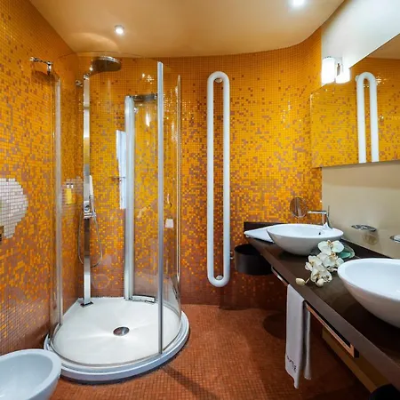 Hotel Les Fleurs Boutique