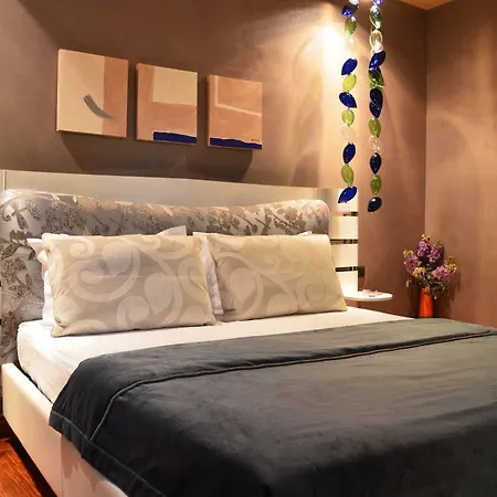 Hotel Les Fleurs Boutique 4*