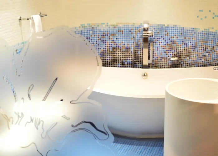 Les Fleurs Boutique Hotel