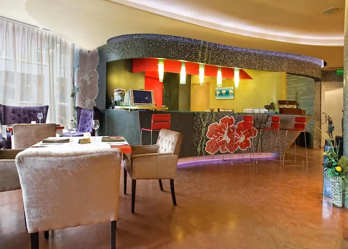 Хотел ле фльор бутик 4*